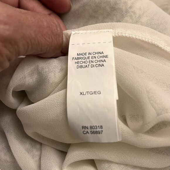 Lucky Brand Sweater Womens Medium Ivory Gray Chevron Stripe Boho Aztec Pullover - Picture 8 of 8